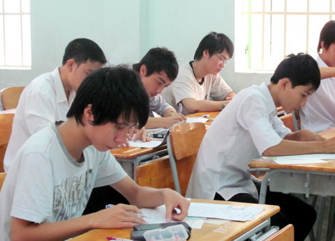 Thí sinh dự thi đại học năm 2014!
